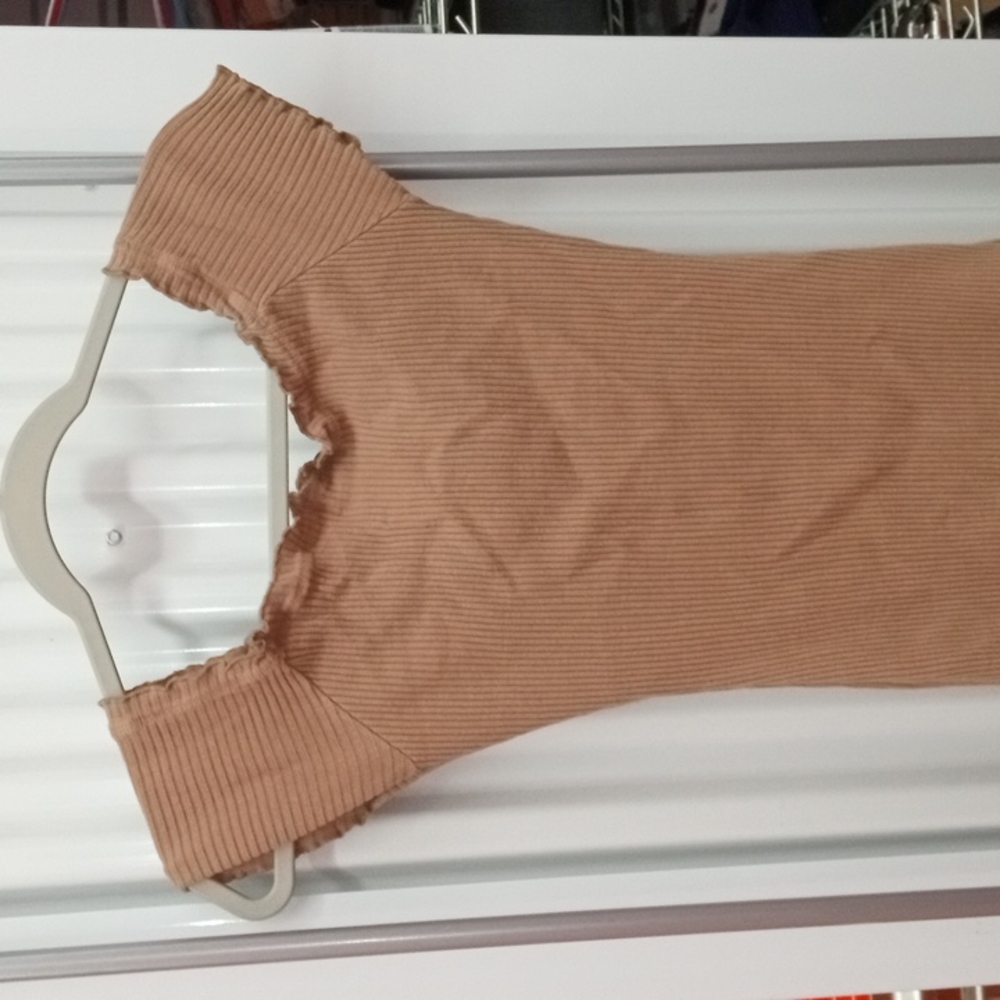 Women's dress size large - Picture 3 of 4
